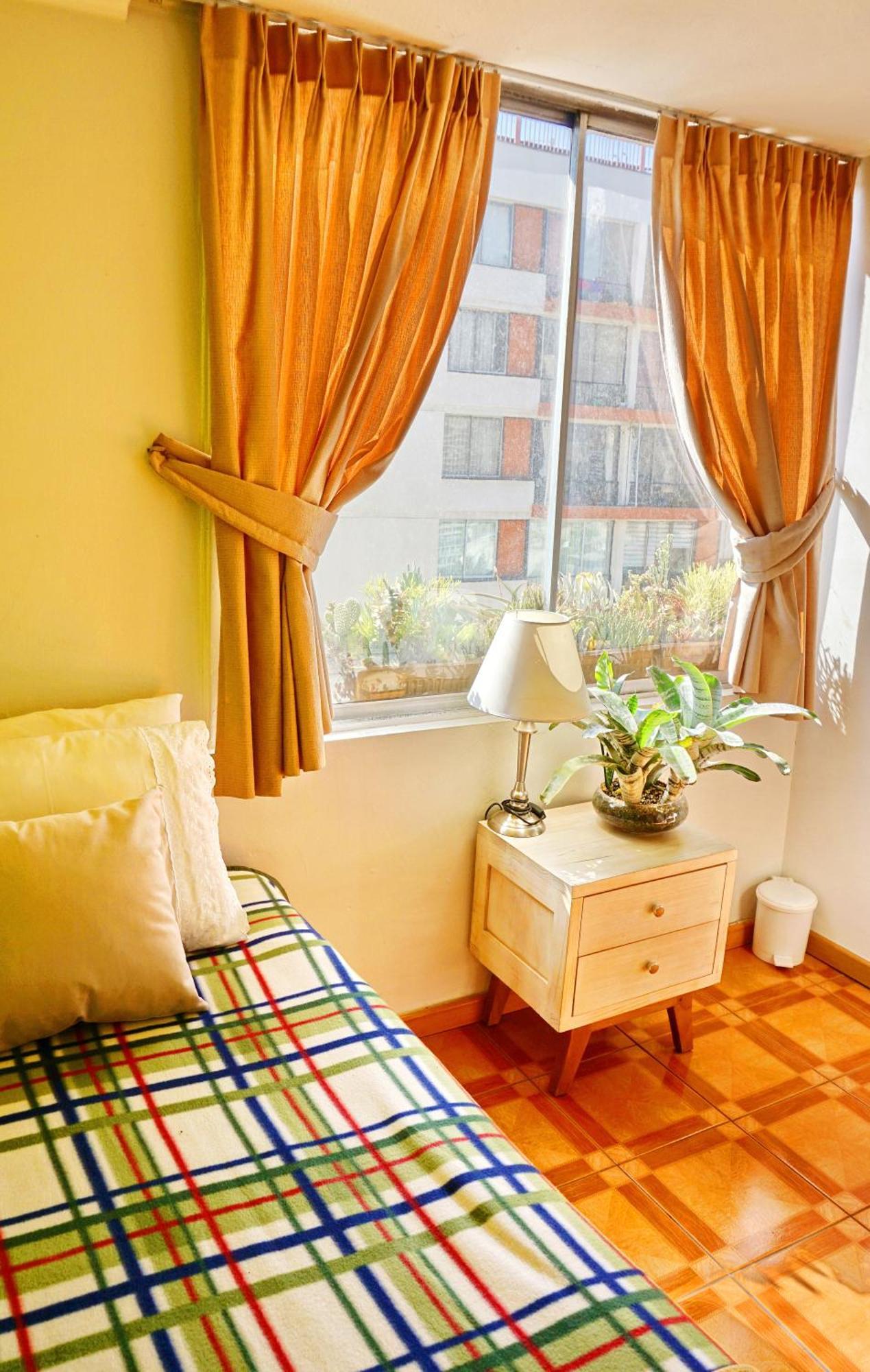 Quarto em Acomodações Particulares Portugal L Y D *